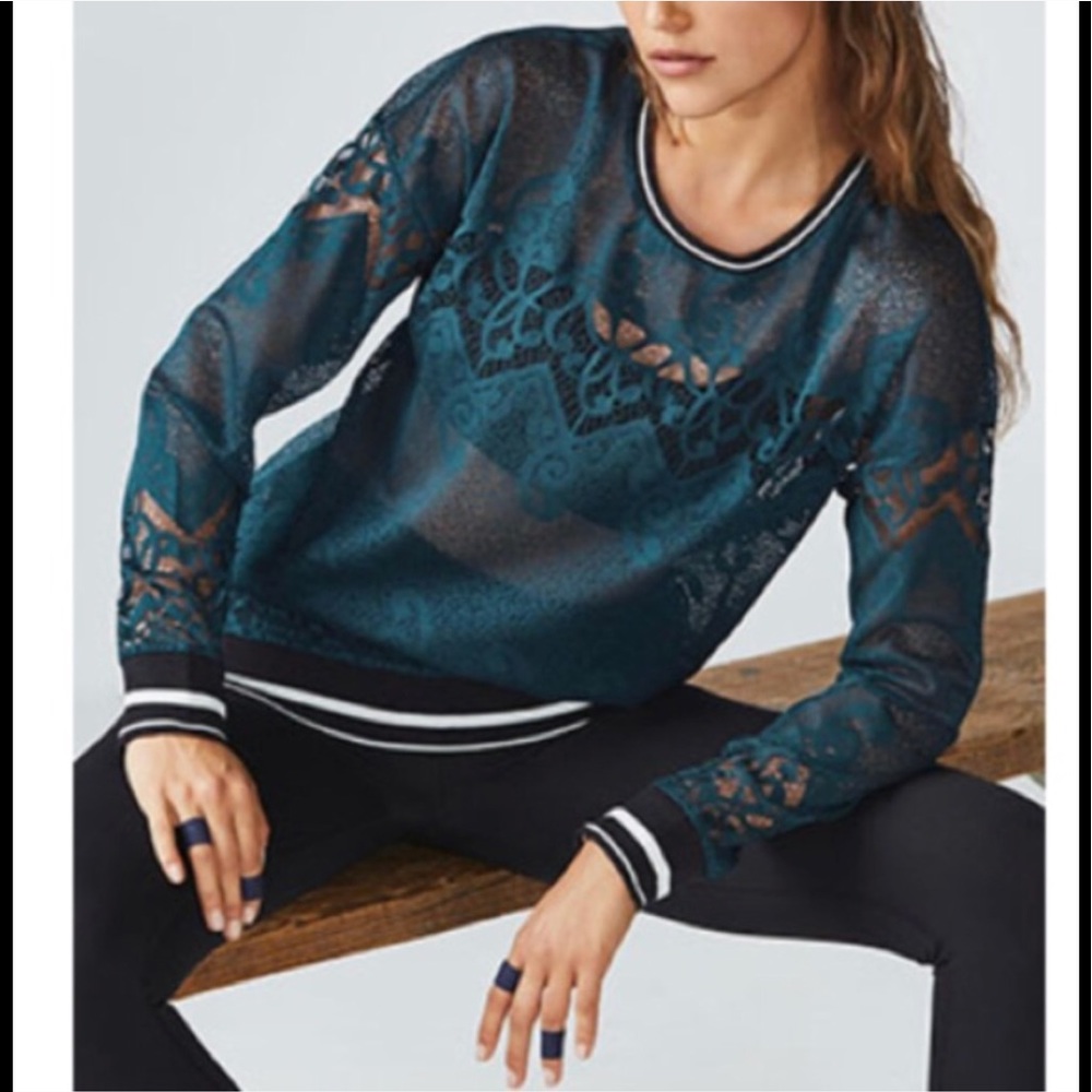 FABLETICS TOP